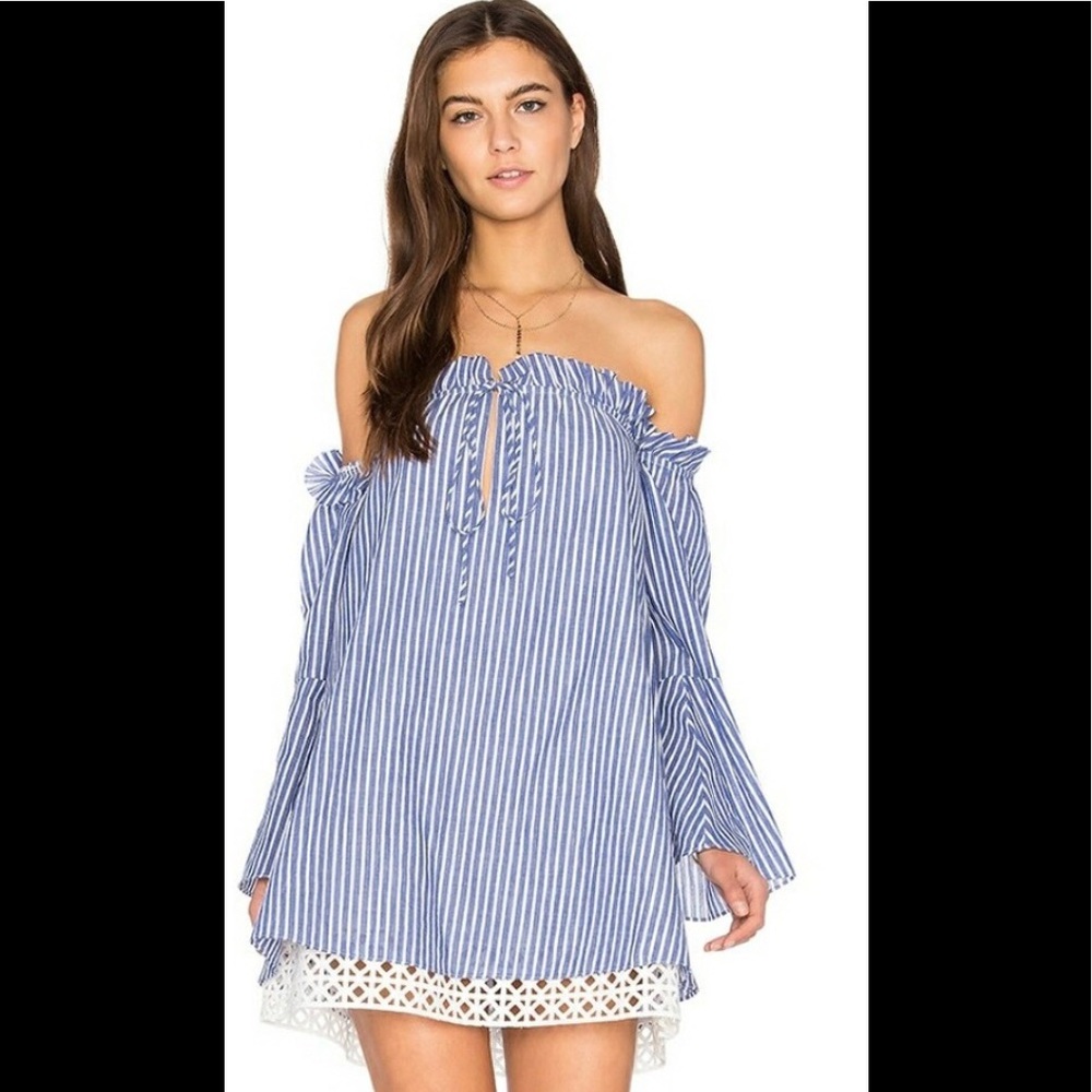 NWT Dolce Vita Delainey Blue and White Off The Shoulder Striped Dress Size M